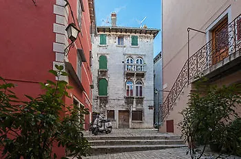 Residence Marco Polo Rovinj 0*,  Croatia